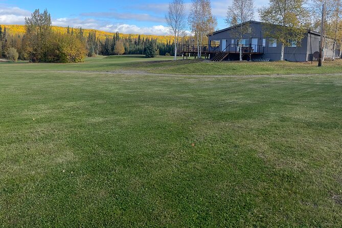 3-Hour Small Group 9-Hole Self-Guided Fairbanks Golf Experience - What the $114 price really covers