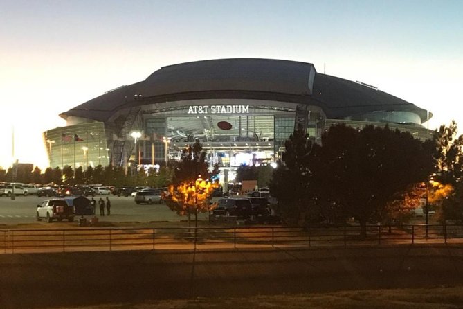 3hr Dallas Cowboys Stadium Small Group Tour with Transportation - Timing, communication, and practical details
