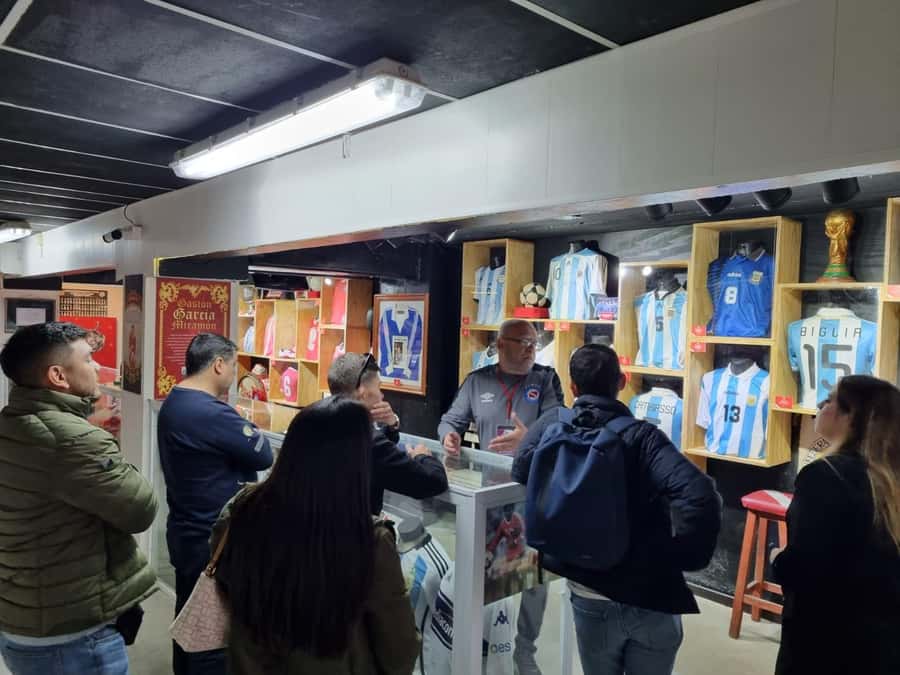 AllMaradona Buenos Aires: Maradona House Museum and Stadium - What the $138 price means