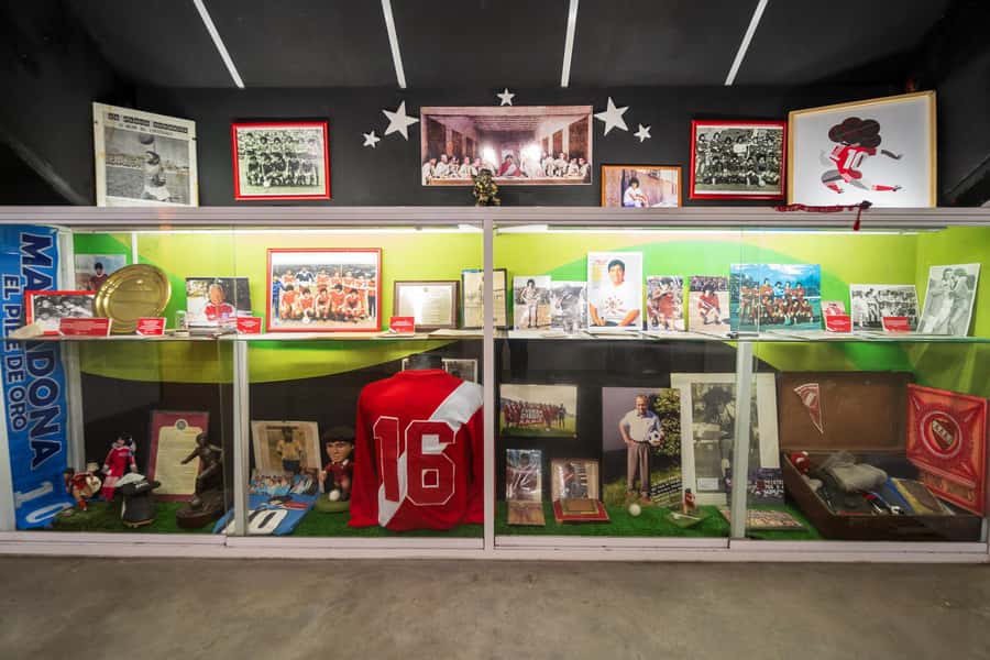 AllMaradona Buenos Aires: Maradona House Museum and Stadium - Who will get the most from this experience