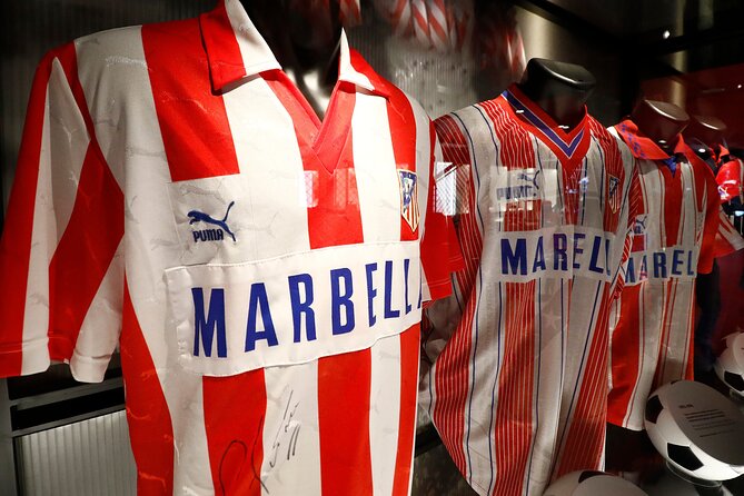 Atletico de Madrid Stadium & Interactive Museum Admission Ticket - The dressing room and player tunnel