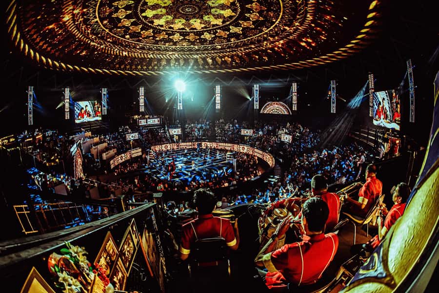Bangkok: Muay Thai Boxing Tickets at Rajadamnern Stadium - How the matches build over three hours