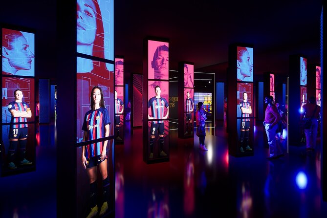 Barcelona City Hop On Hop Off and FC Barcelona Immersive Tour - The green East Route for Gaudí and the sea