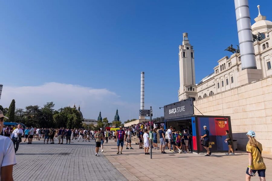 Barcelona: FC Barcelona Match Tickets at Spotify Camp Nou - Who will get the most from this experience