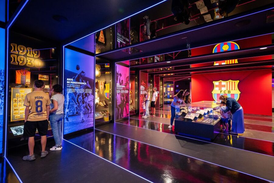 Barcelona: FC Barcelona Museum "Barça Immersive Tour" Ticket - Seeing the future at Espai Barça