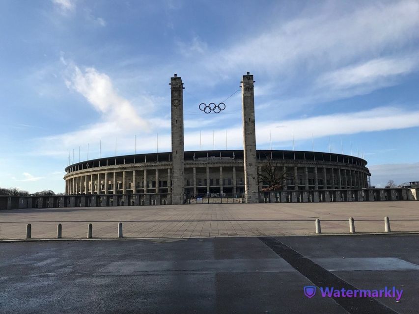 Berlin: Olympia Stadium Entrance Ticket - Seeing the stadium from pitch level
