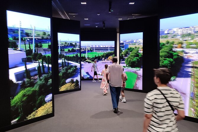 Bernabéu Stadium Guided Tour With Optional Megafan Upgrade - Who will enjoy this most?