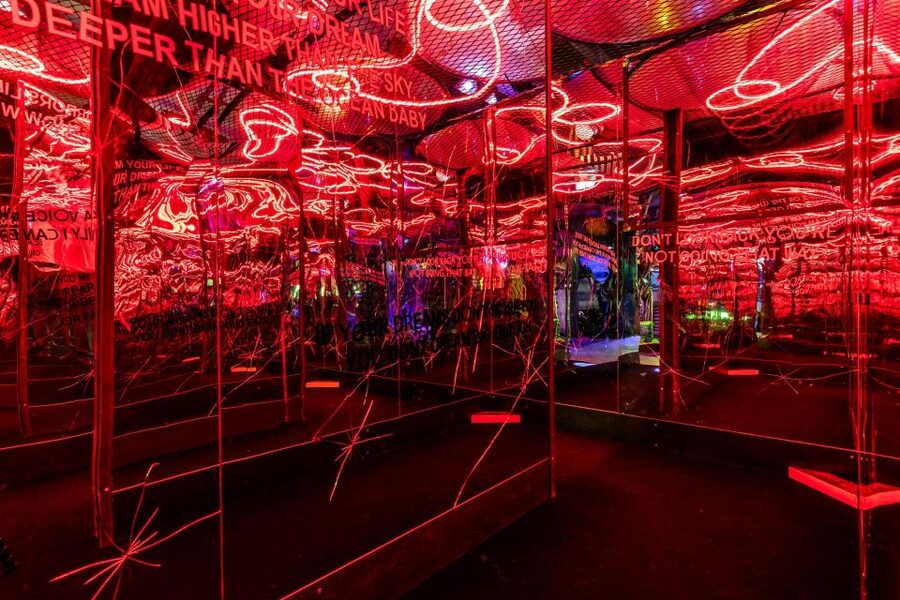 Camden: Junkyard Golf Club Tickets for 9 or 18 Holes - What the welcome and staff are like