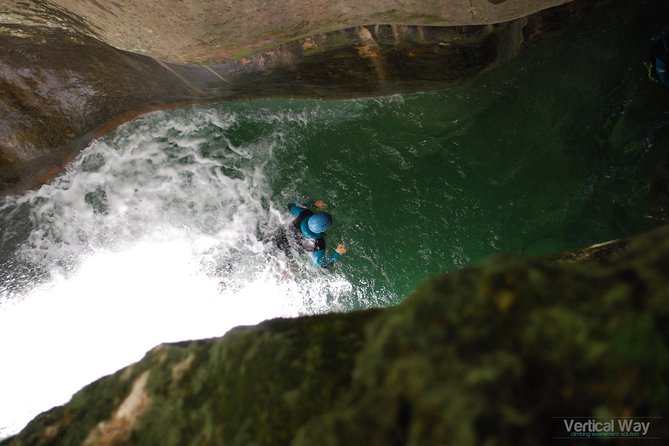 Canyoning sports day in the Furon en Vercors - Grenoble - Why the full-day Furon descent works so well