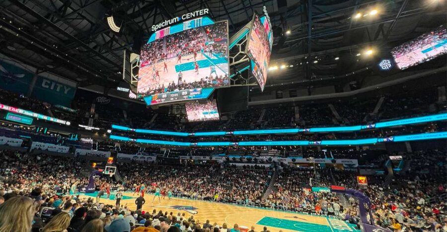 Charlotte: Charlotte Hornets Basketball Game Ticket - Why a Hornets game works so well in Charlotte