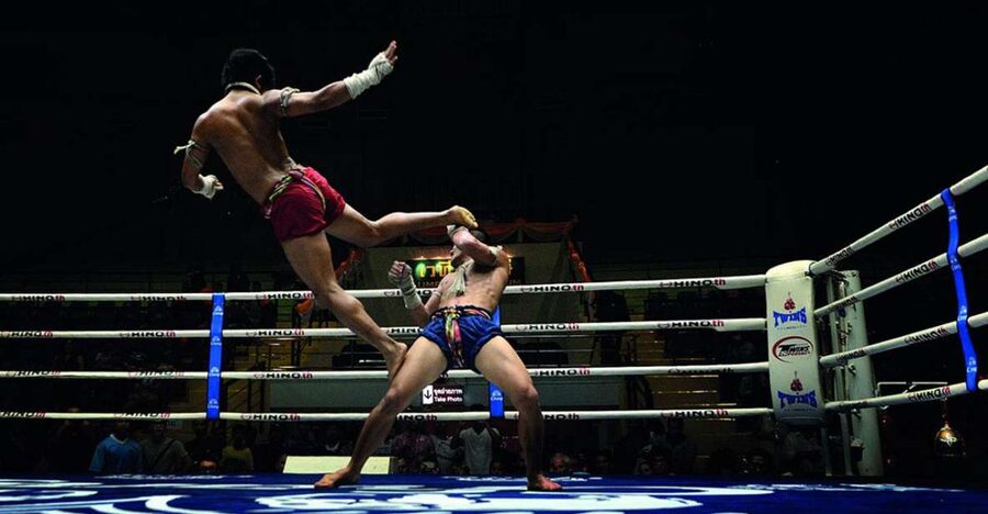 Chiang Mai: Thapae Boxing Stadium Muay Thai Match Ticket - Meeting the fighters after the match