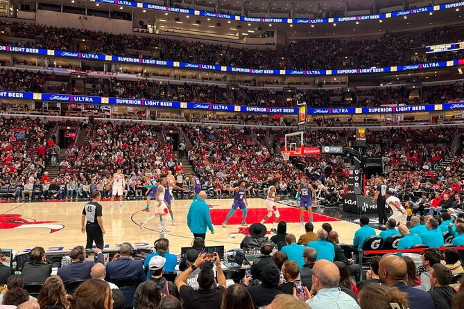 Chicago Bulls Basketball Game Ticket at United Center - Getting to the west side of Chicago