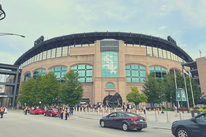 Chicago White Sox Baseball Game Ticket at Guaranteed Rate Field - Food, drinks, and ballpark wandering
