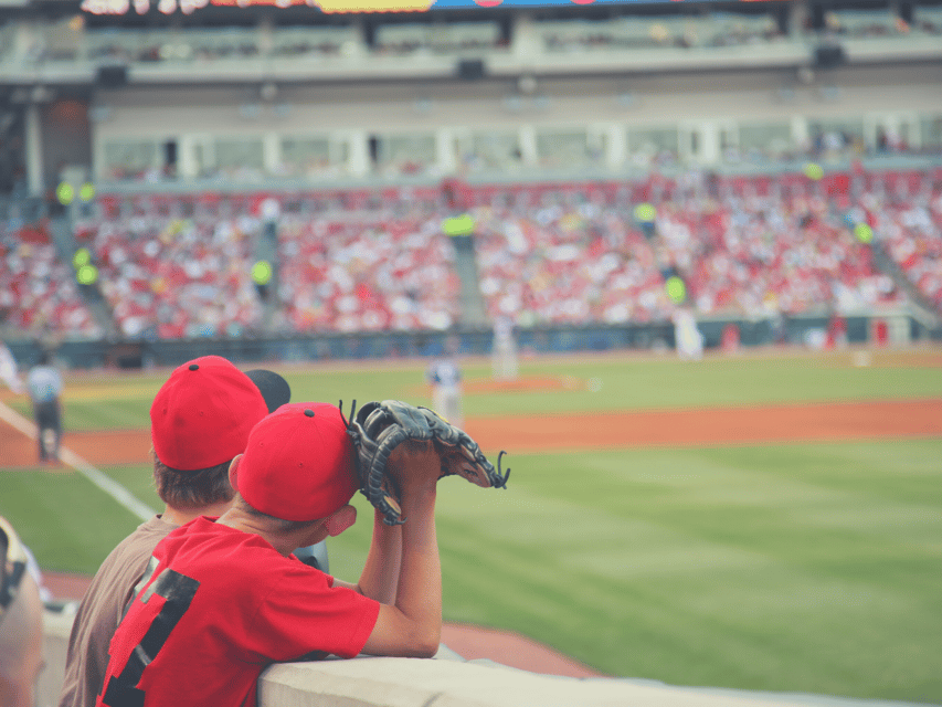 Cincinnati: Cincinnati Reds Baseball Game Ticket - Choosing a game date and seat
