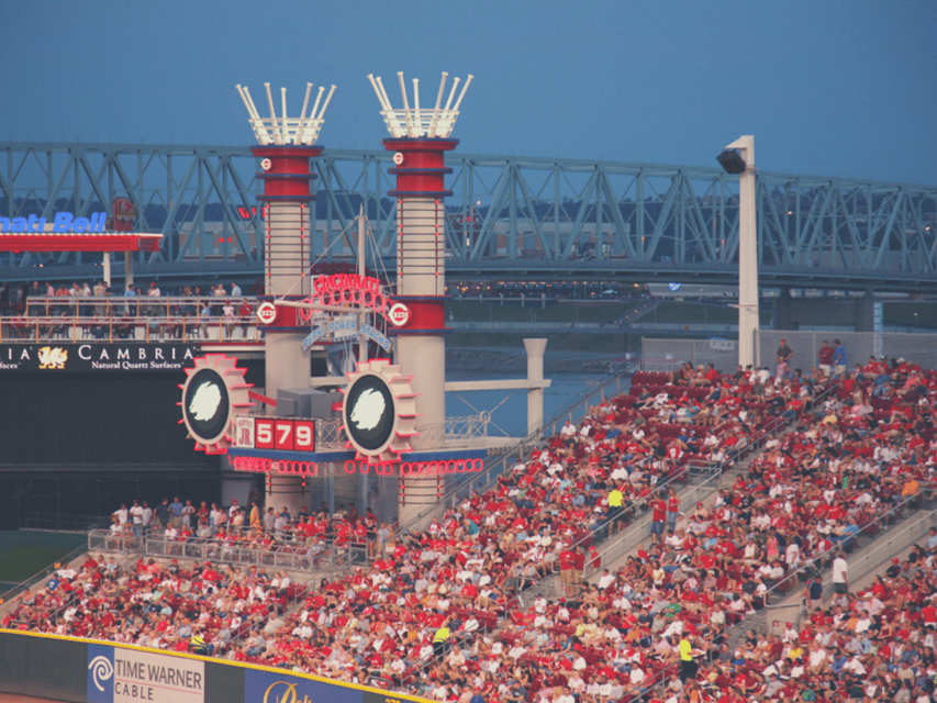 Cincinnati: Cincinnati Reds Baseball Game Ticket - Getting in without a guide or transfer