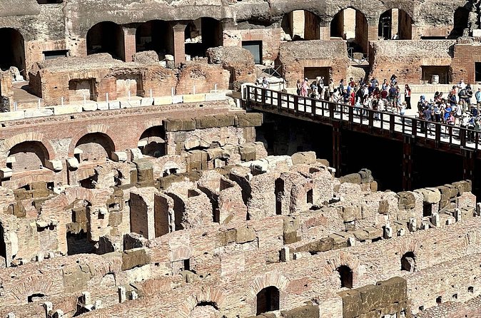 Colosseum Arena, Palatine Hill & Roman Forum max 6 visitors Tour - Which guide style may suit you