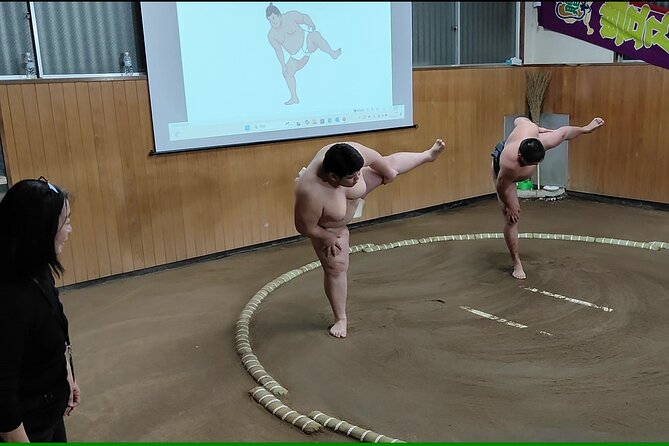 Complete Sumo Experience in Tokyo - Asking Questions and Taking Photos