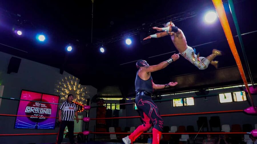 Cozumel Lucha Libre Experience! Meet & Greet Package - Starting with a welcome drink