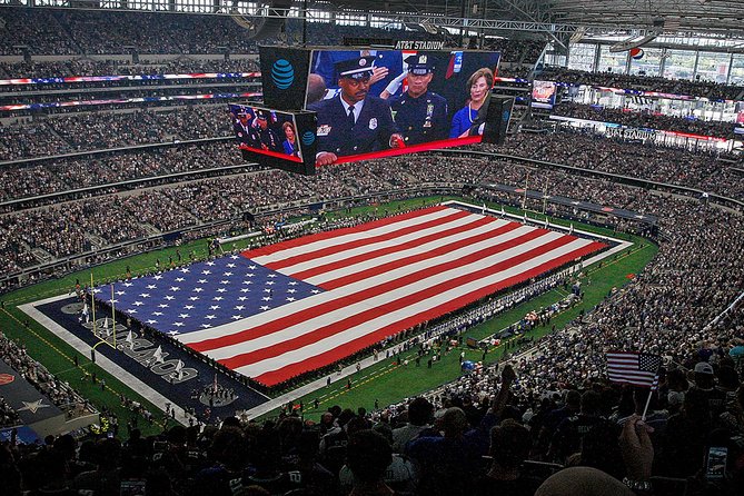 Dallas and Cowboys Stadium Combo Tour - West End, City Hall, and Thanks-Giving Square