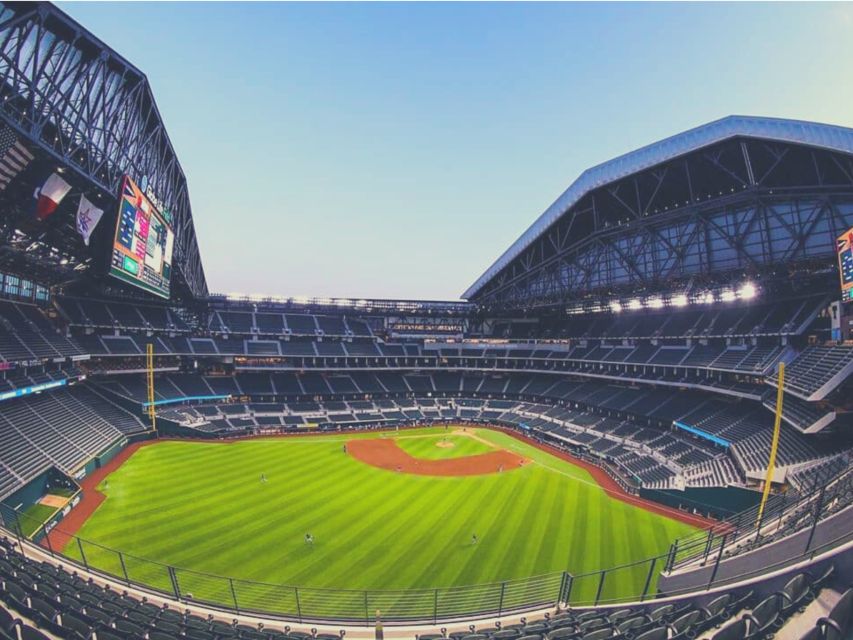 Dallas: Texas Rangers Baseball Game at Globe Life Field - Why a Rangers game works so well for a Dallas visit