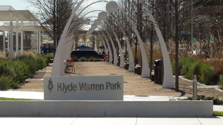 Dallas: VIP Guided Cowboys Stadium Tour and City Sightseeing - Starting at the JFK Memorial