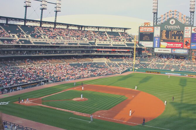 Detroit Tigers Baseball Game Ticket at Comerica Park - Food, drinks, and Detroit specialties