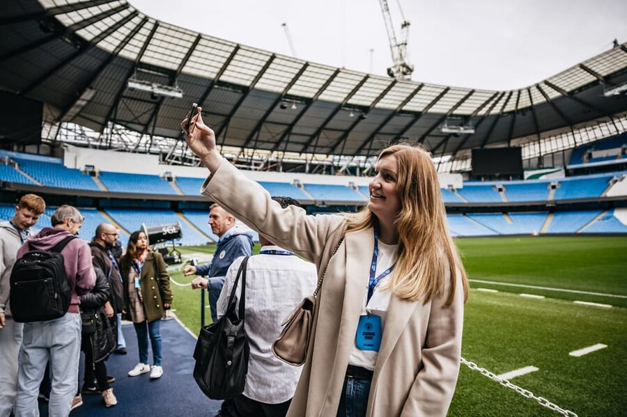 Etihad Stadium: The Manchester City Stadium Tour - Meeting virtual Pep Guardiola