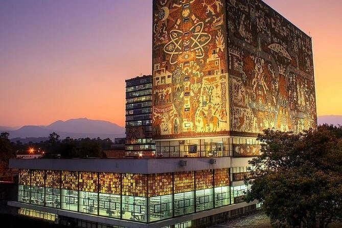 EXCLUSIVE TOUR: Murals+Ciudad Universitaria Stadium-small groups - What the $33.15 price buys you