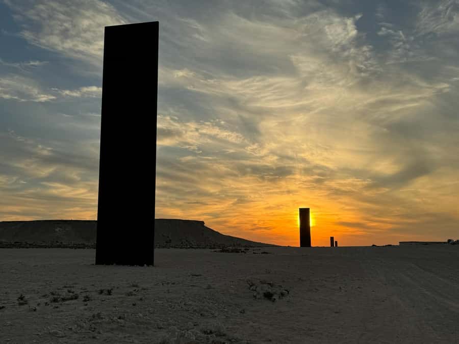 Explore West Qatar and Sheehaniya Camel racetrack visit. - How the four hours usually unfold
