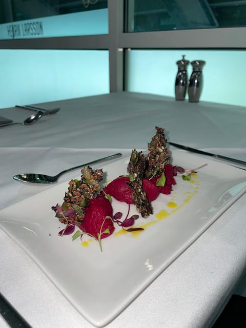 Glasgow: Celtic Park Number 7 Restaurant - Key points to know before booking