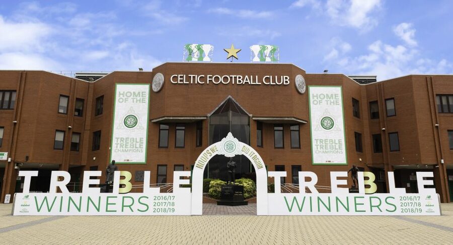 Glasgow: Celtic Park Stadium Tour - The Dressing Room and the Walk Down the Tunnel