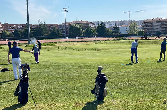 Golf initiation - A first taste of course play
