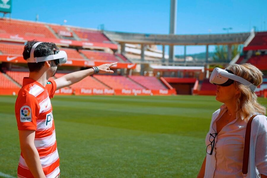 Granada: Los Cármenes Stadium Guided Interactive Tour - Pitchside and the 360-degree experience