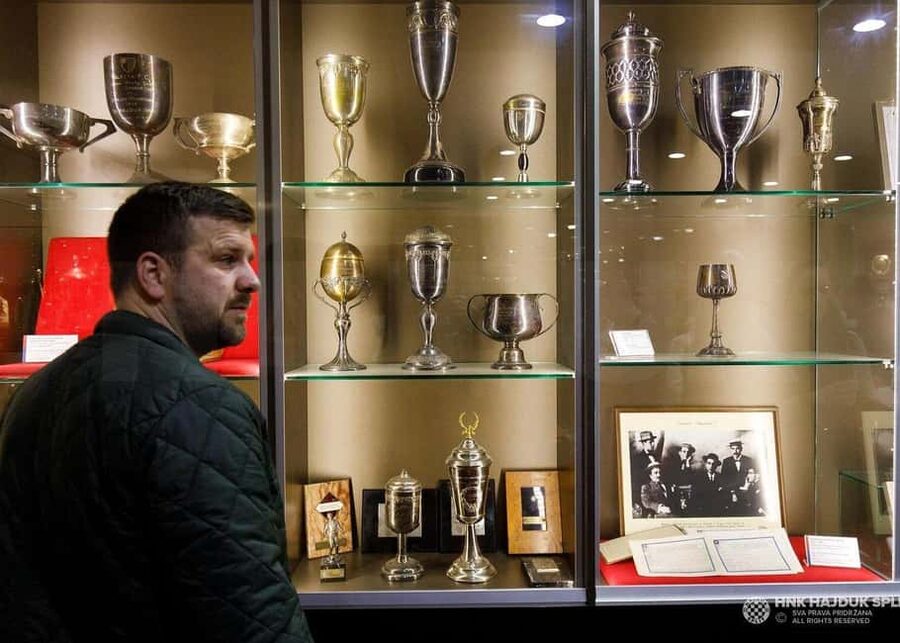 Hajduk Split Stadium Tour: An Unforgettable Experience - Key points to know before you go