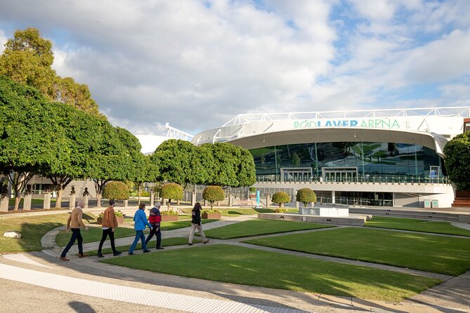 Half-Day Sports Lovers Bus Tour of Melbourne with MCG Tour - The MCG: the strongest part of the morning