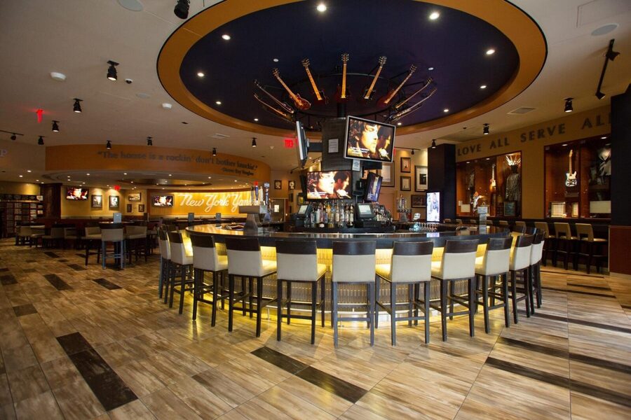 Hard Rock Cafe Yankee Stadium - Who should book this experience