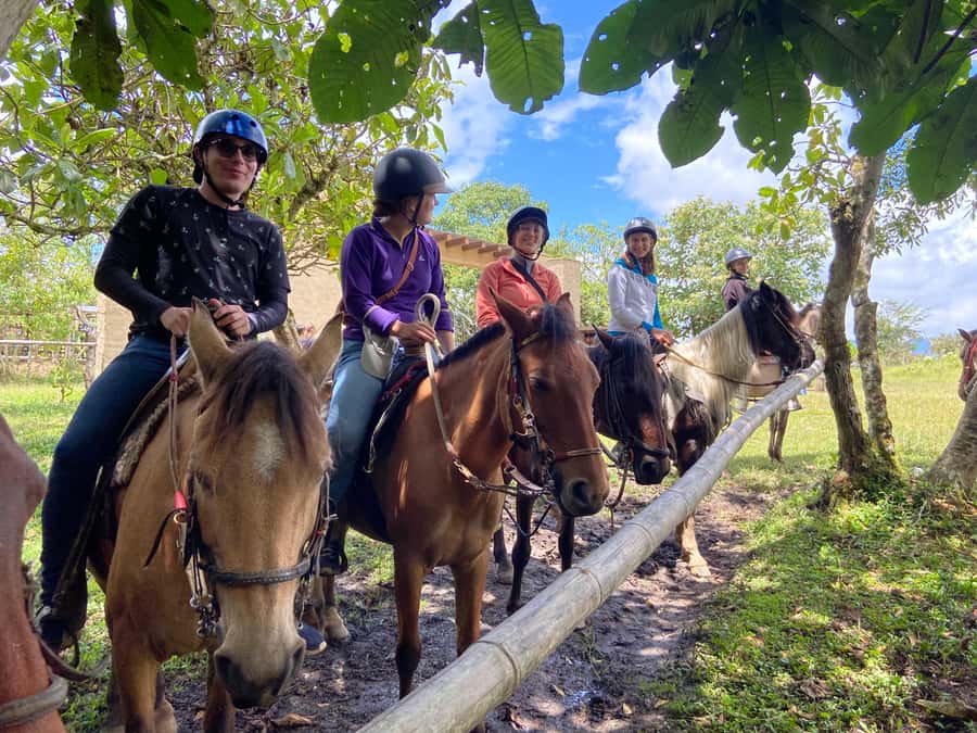 Horseback Riding Tour and visit to Tablón, Chaquira, Pelota - Is $90 a fair price?