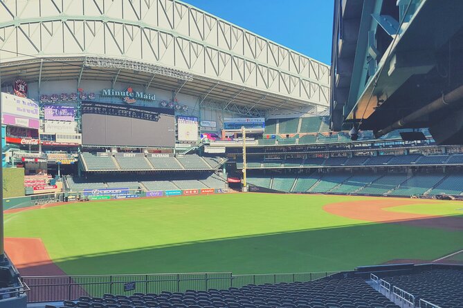 Houston Astros Baseball Game Ticket at Minute Maid Park - Arriving With a Mobile Ticket