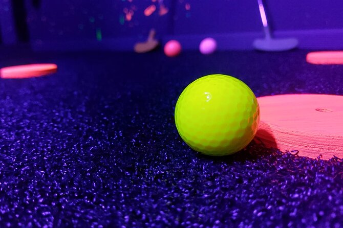 Indoor Illuminated 9 Hole Golf in Matlock Bath Peak District - Small details that can make the visit easier