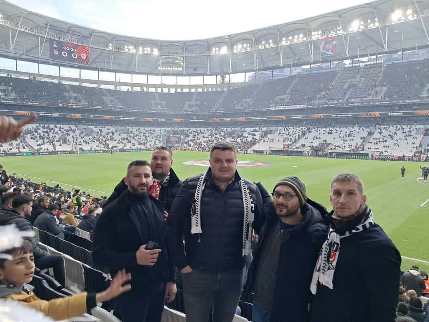 Istanbul: Enjoy a football match day experience with Local - Fenerbahçe, Galatasaray, and Beşiktaş