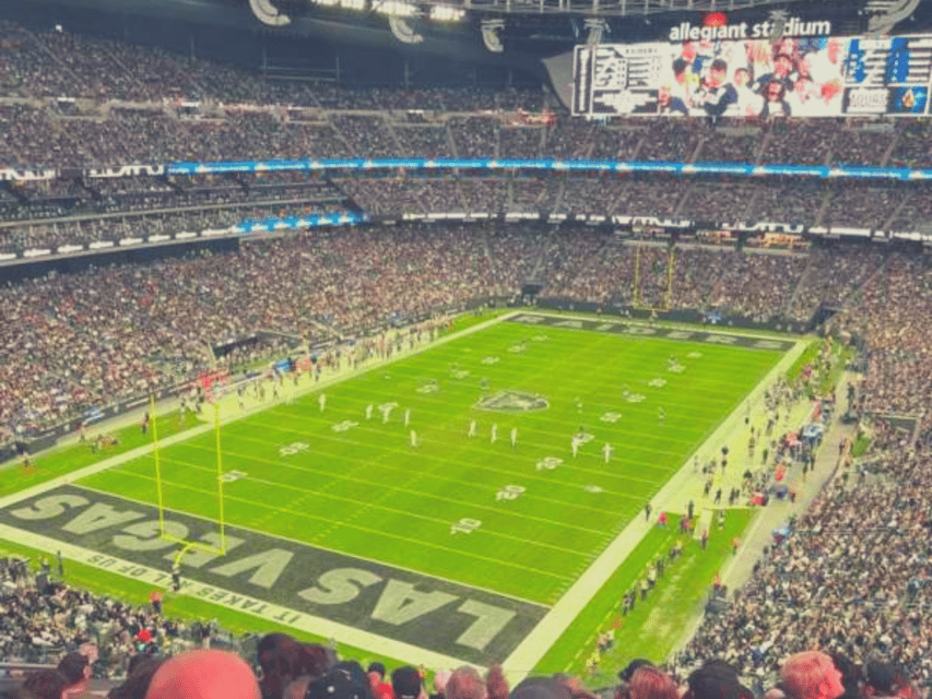 Las Vegas: Las Vegas Raiders Football Game Ticket - Who will enjoy this experience most?