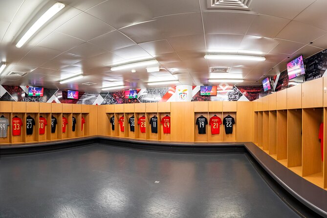 Lisbon SL Benfica Stadium & Museum Tour with Scarf - Museum-only, stadium-only, or the combined ticket