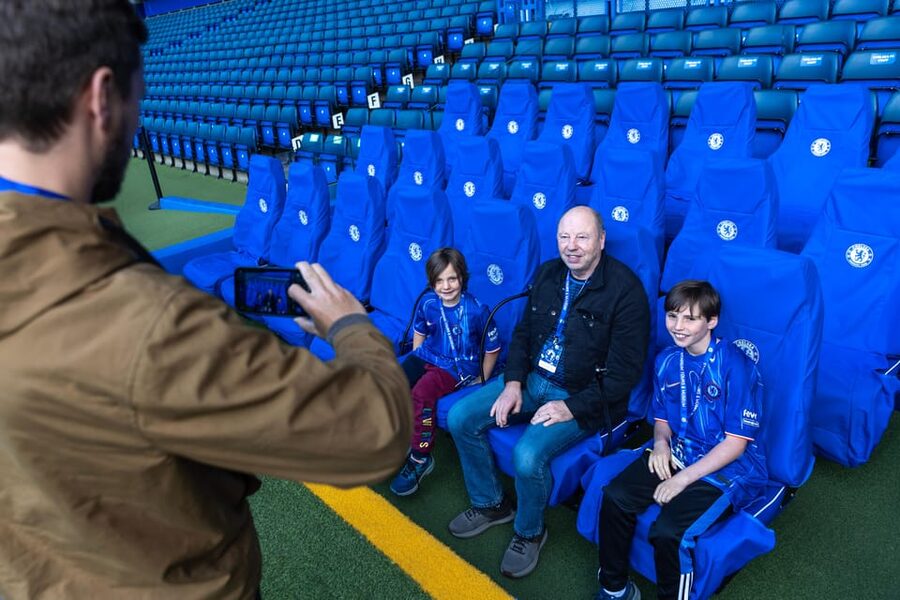 London: Chelsea FC Museum and Stamford Bridge Classic Tour - Meeting at the stadium and planning your time