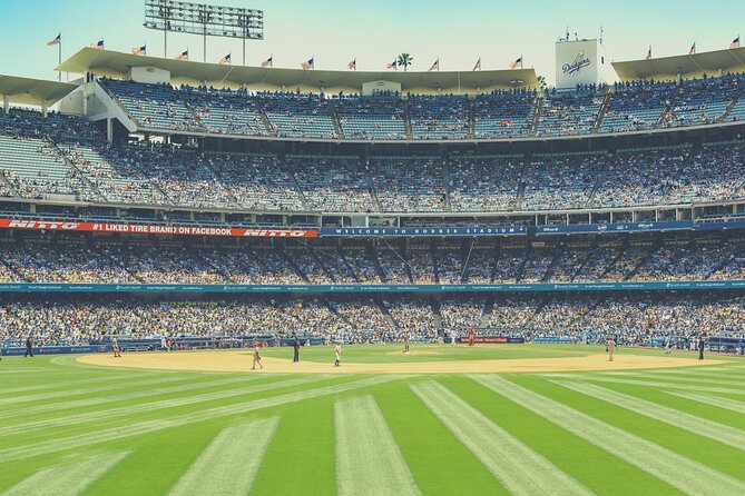 Los Angeles Dodgers Baseball Game at Dodger Stadium - Timing your booking and planning your phone ticket