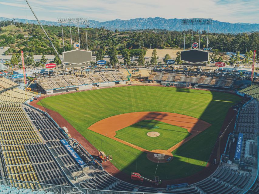 Los Angeles: LA Dodgers MLB Game Ticket at Dodger Stadium - Food, drinks, and matchday extras