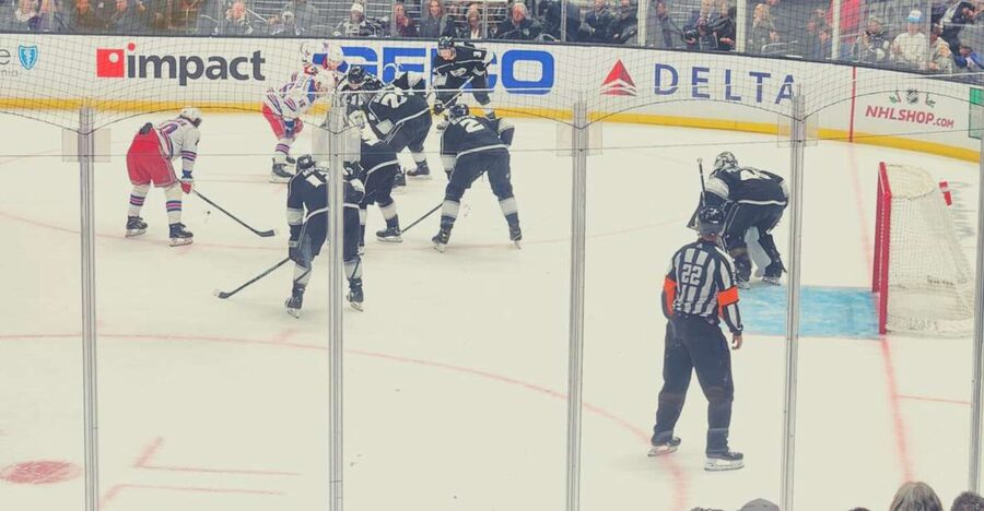 Los Angeles: LA Kings Ice Hockey Game Ticket - Key points to know before booking