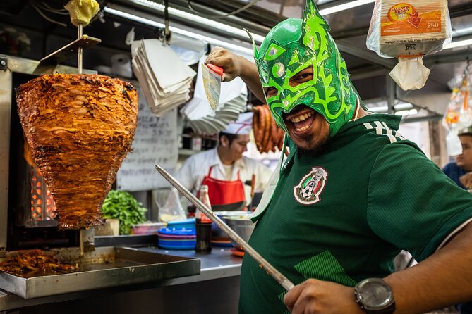 Lucha Libre Tacos & Masks 4 hrs Exploring Cdmx - Walking through Juárez, Roma, Tabacalera, and the Historic Center