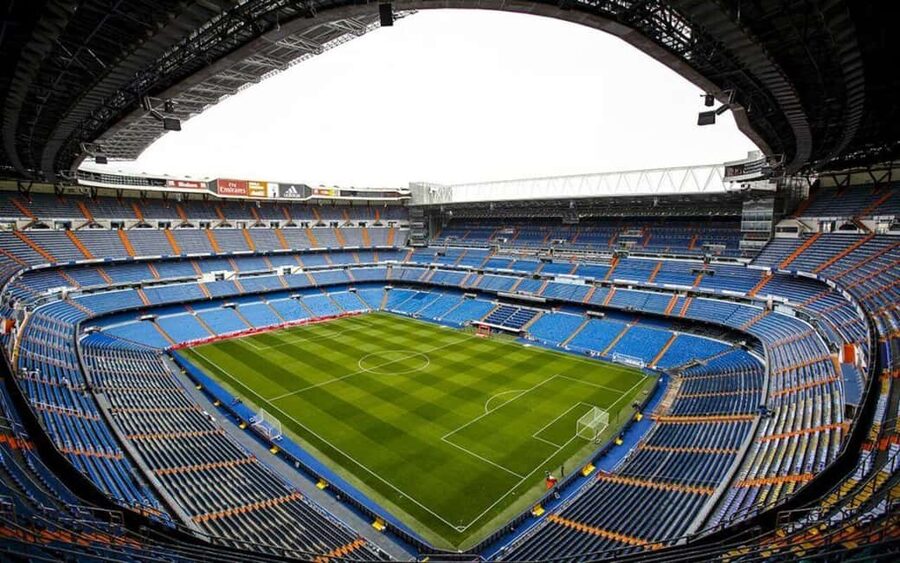Madrid: Private Santiago Bernabéu Guided Tour - What the private guide adds in 90 minutes