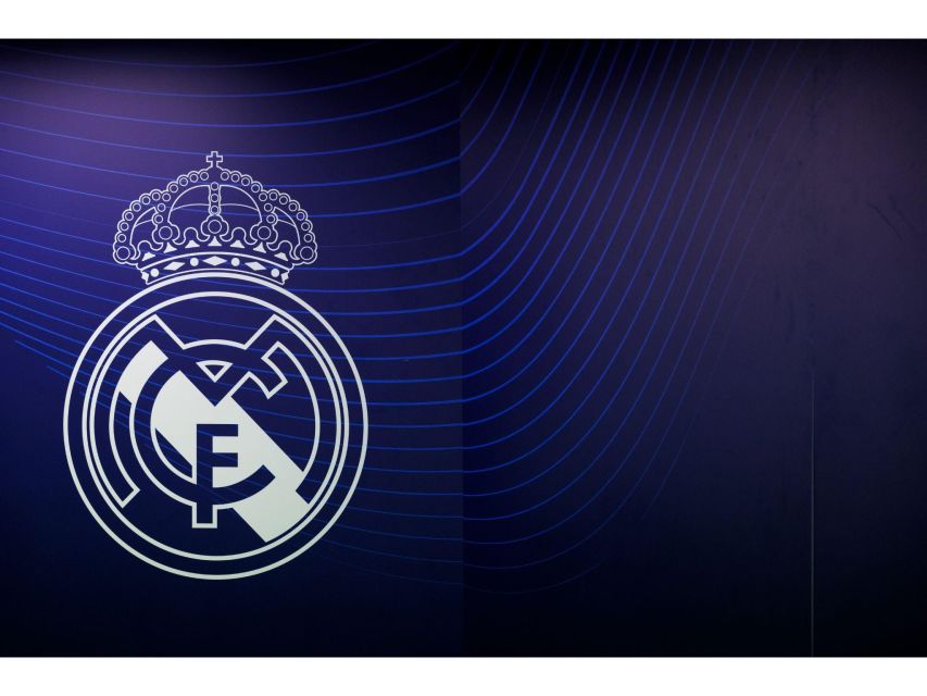 Madrid: Tour Bernabéu Entry Ticket - Starting above the pitch at the Bernabéu