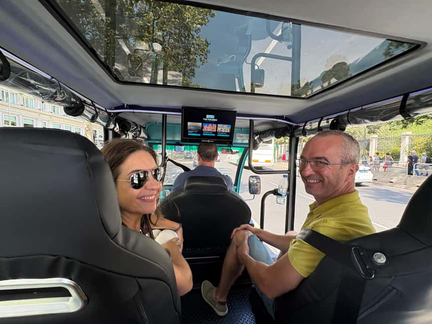 Madrid: Tour with Tuk Tuk Zero: Bernabéu and the Golden Mile. 1h 15min - Cibeles, the Ritz, and Madrid’s monumental center